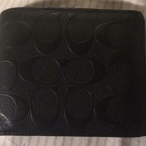 Authentic Men’s Cc Coach wallet. Euc